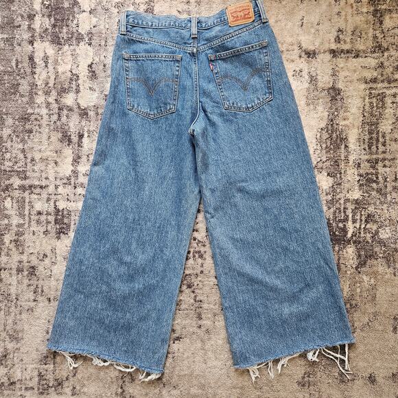 Levi's Blue '94 Baggy Wide‎ Leg Jeans Raw Distressed Hem Size 29 Cropped - Picture 4 of 13